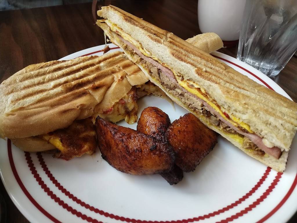 Cafe Reyes | cafe | 421 Shrewsbury St, Worcester, MA 01609, USA | 5087629900 OR +1 508-762-9900