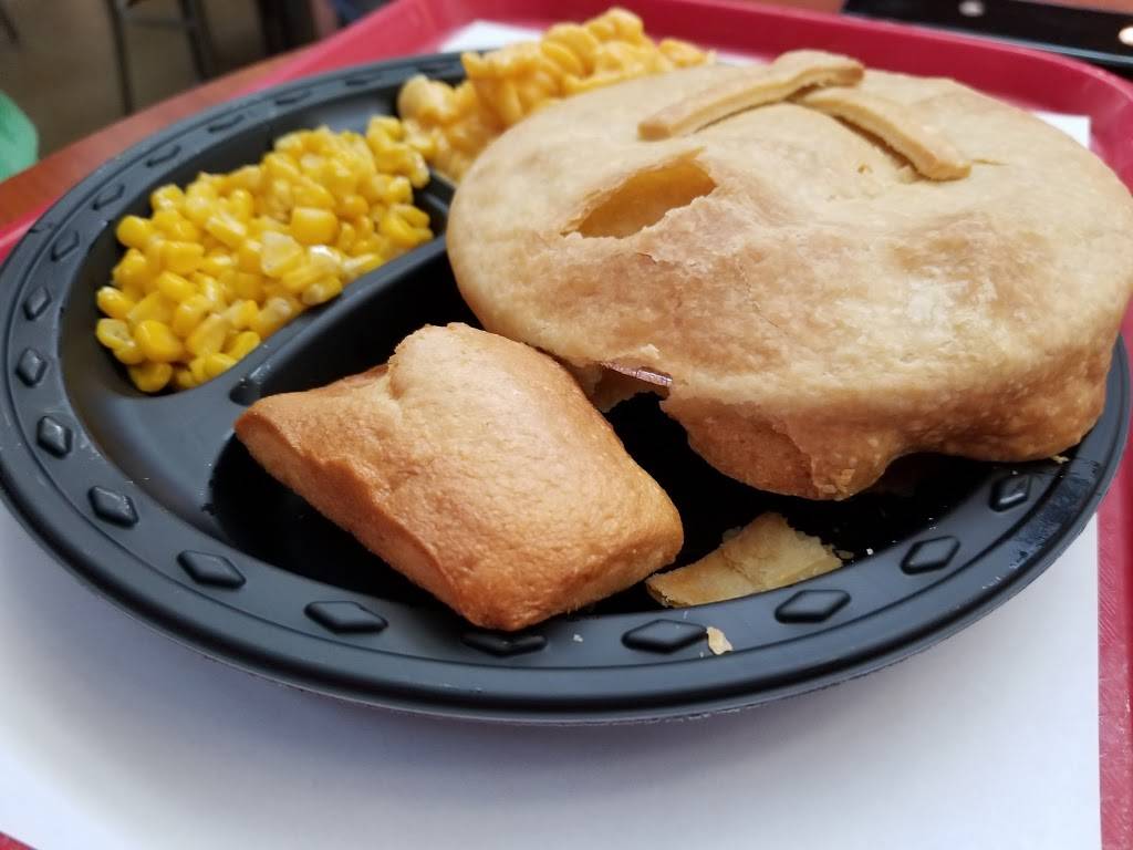 Boston Market | restaurant | 1613 Marshall Rd, Fort Bliss, TX 79916, USA | 9155660761 OR +1 915-566-0761