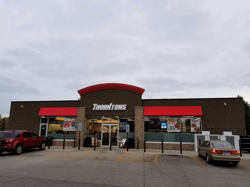 Thorntons | bakery | 100 Dundee Ave, East Dundee, IL 60118, USA | 8474283217 OR +1 847-428-3217