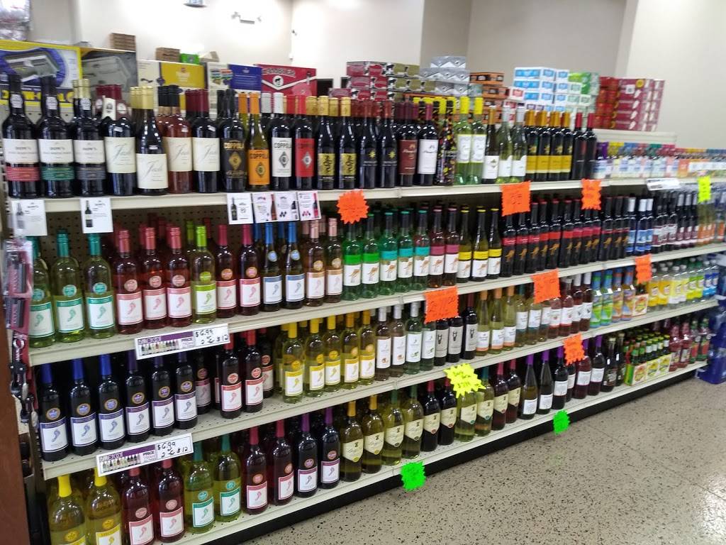 Huron Market | restaurant | 3389 S Huron Rd #1, Bay City, MI 48706, USA | 9896674444 OR +1 989-667-4444