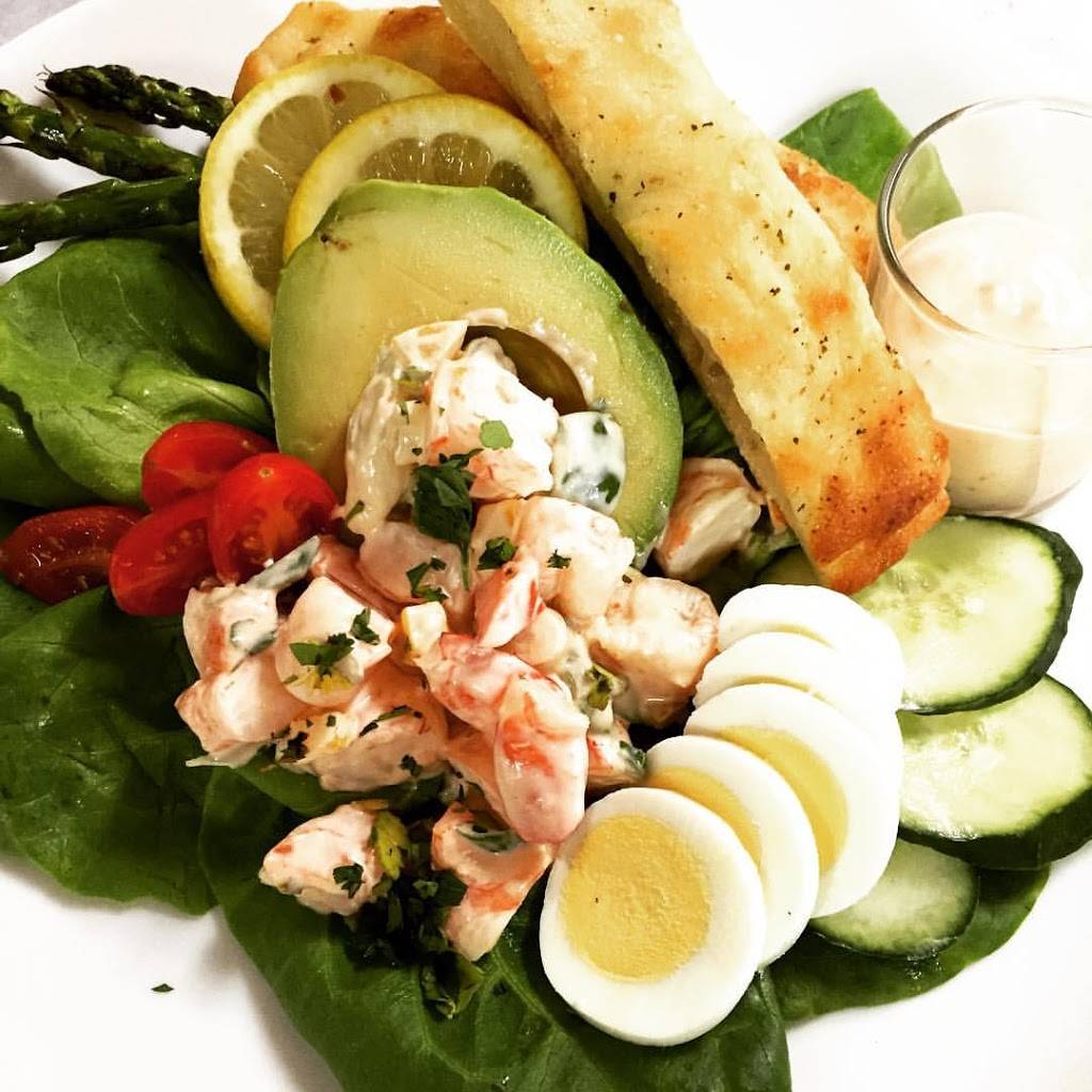 Hearthstone Bistro | restaurant | 3350 Glade St, Muskegon, MI 49444, USA | 2317331056 OR +1 231-733-1056