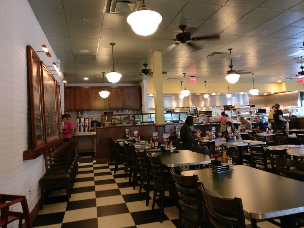 Metro Diner | cafe | 7225 US-31, Indianapolis, IN 46227, USA | 3172850149 OR +1 317-285-0149