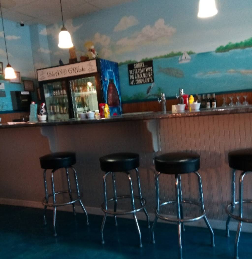 Island Grill | restaurant | 9856 Stringfellow Rd, St James City, FL 33956, USA | 2392825502 OR +1 239-282-5502