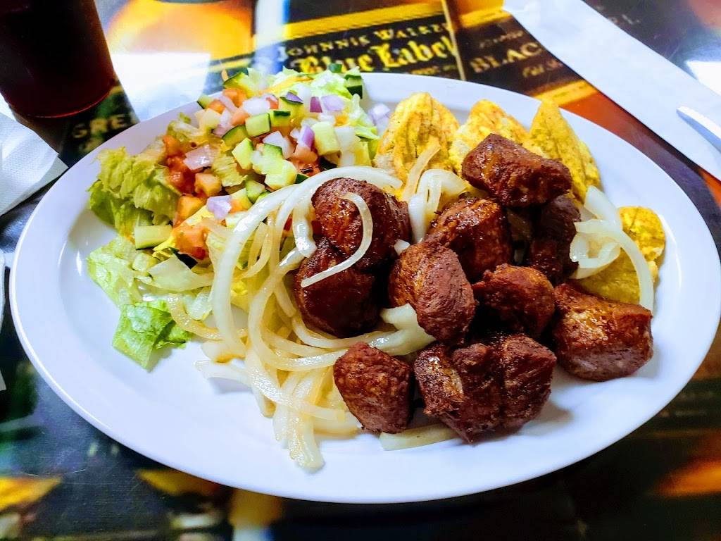 Miguelos Cafe & Bar | restaurant | 1201 N Main St, Kissimmee, FL 34744, USA | 4079786364 OR +1 407-978-6364