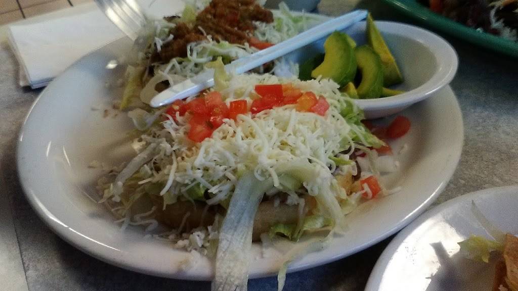 Carminas Mexican Food | restaurant | 12400 Perris Blvd, Moreno Valley, CA 92557, USA | 9512477240 OR +1 951-247-7240