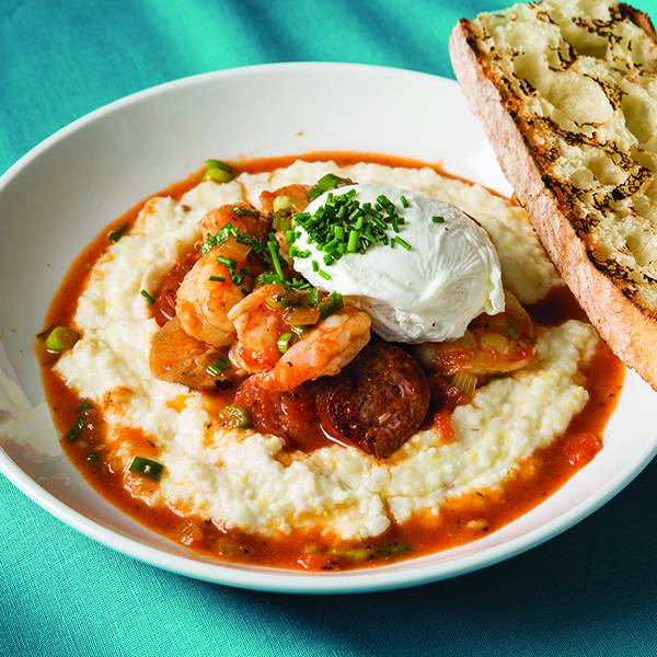 Avenue Club and The Bubble Up Bar | restaurant | 1128 E Washington Ave, Madison, WI 53703, USA | 6082576877 OR +1 608-257-6877