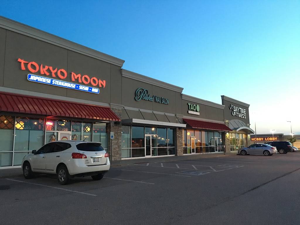 Tokyo Moon | restaurant | 1600 Garth Brooks Blvd #125, Yukon, OK 73099, USA | 4054947111 OR +1 405-494-7111