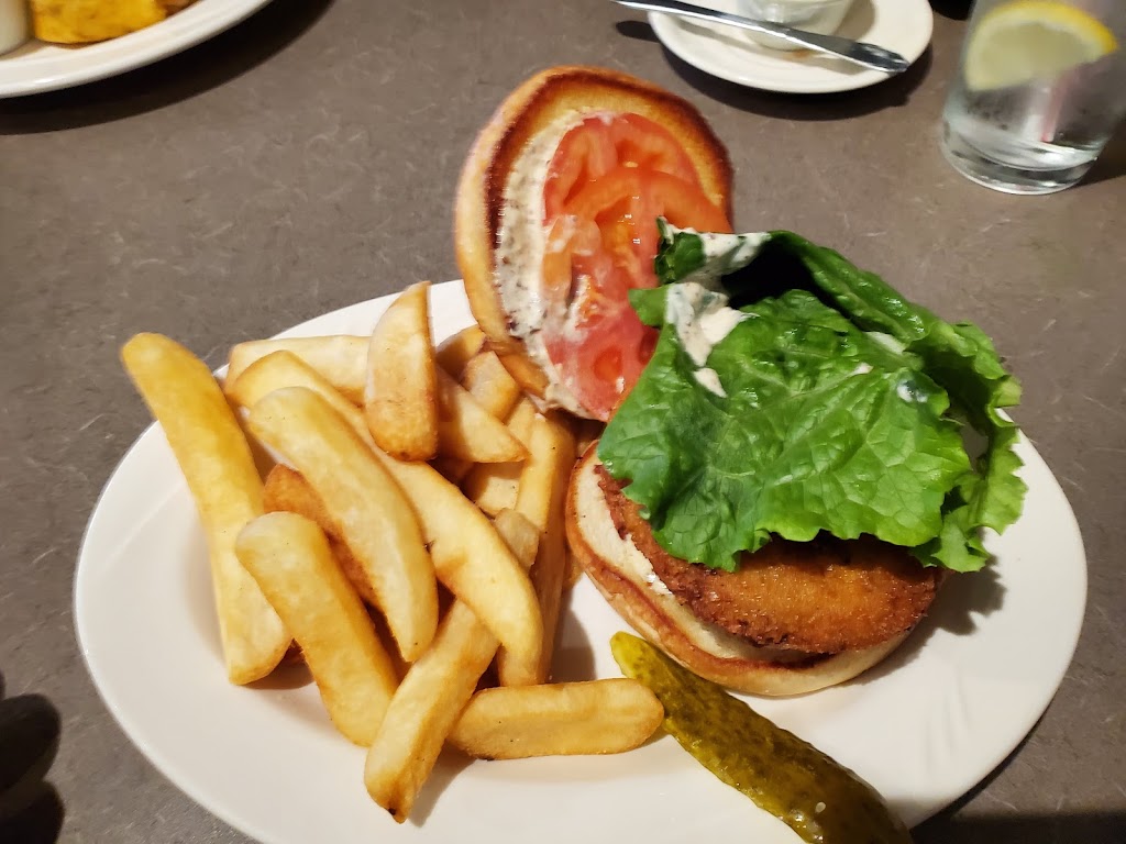 Mikos Restaurant Steak & Spirits | restaurant | Jena Band of Choctaw Reservation, 4, Jena, LA 71342, USA | 3189921000 OR +1 318-992-1000