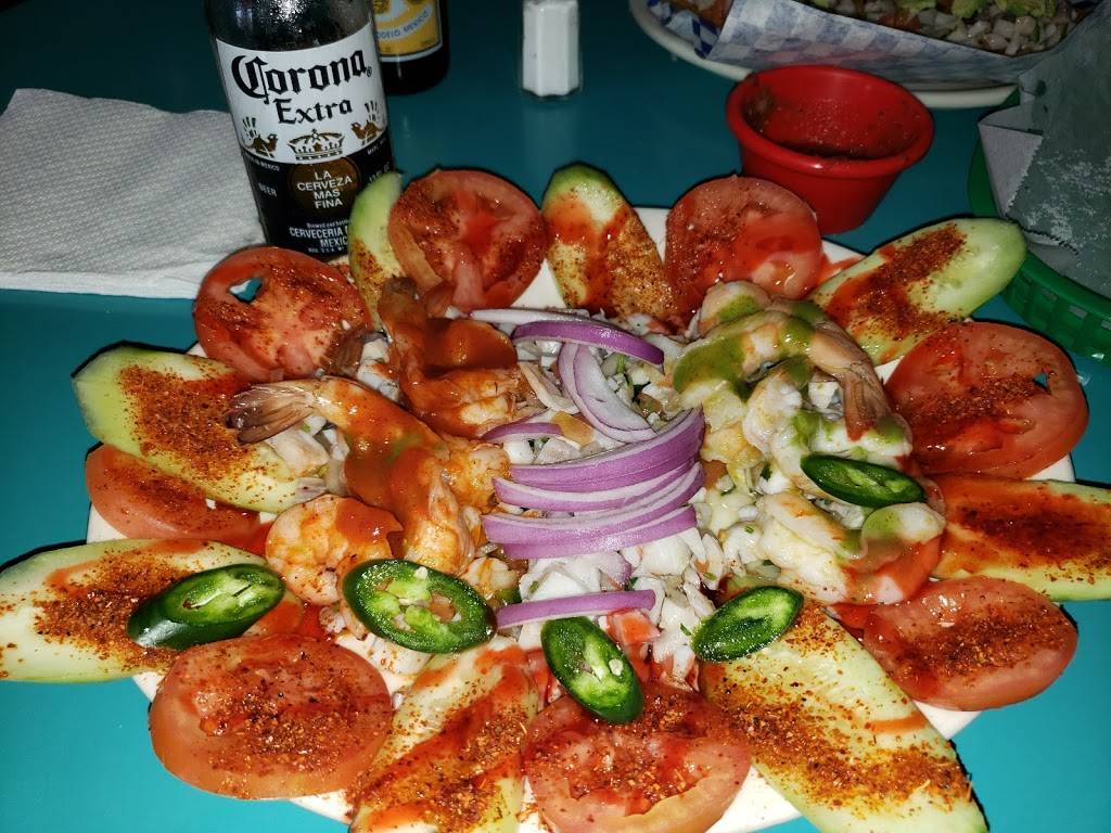 La Marea Restaurant & Seafood | restaurant | 8214 N Interstate Hwy 35, Austin, TX 78753, USA | 5125802480 OR +1 512-580-2480