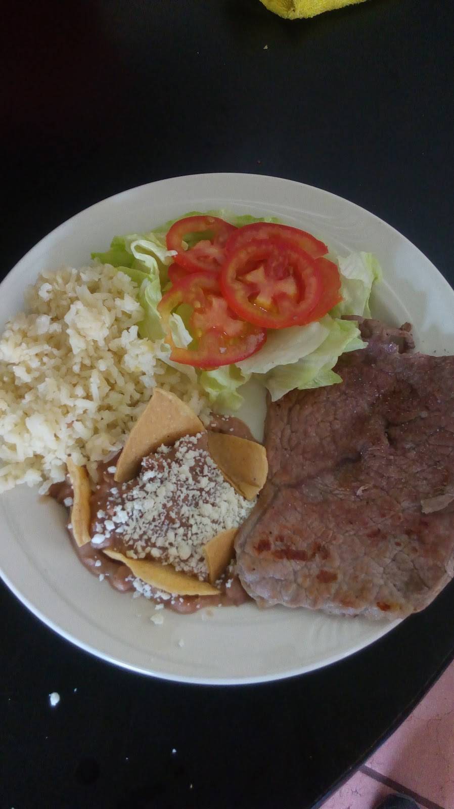 Pollos Y Antojitos Monkey | restaurant | Av. Number 2 2916-C, Grantenochtitlan, Tijuana, B.C., Mexico | 016641892856 OR +52 664 189 2856