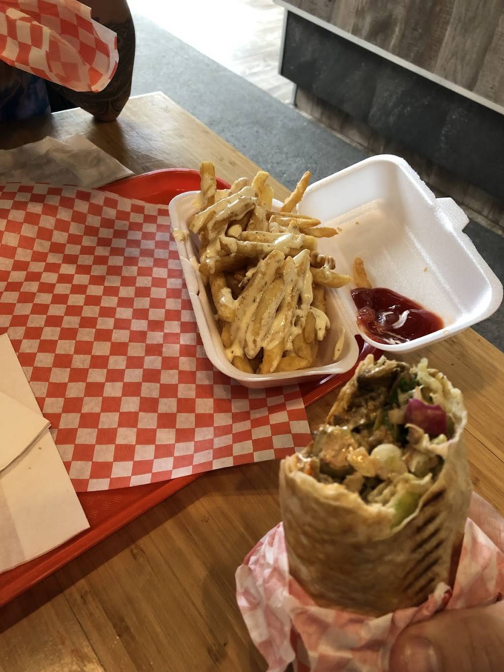 Taza Xpress | restaurant | 1900 Fowler Dr, Mississauga, ON L5K 1T7, Canada | 9054038080 OR +1 905-403-8080