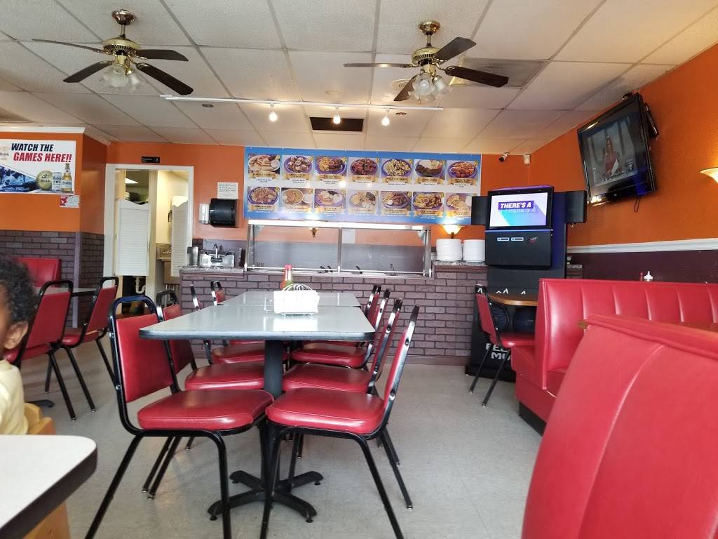 Ilobasco Restaurante & Pupuseria | restaurant | 3008 W Gate City Blvd, Greensboro, NC 27403, USA | 3367639162 OR +1 336-763-9162