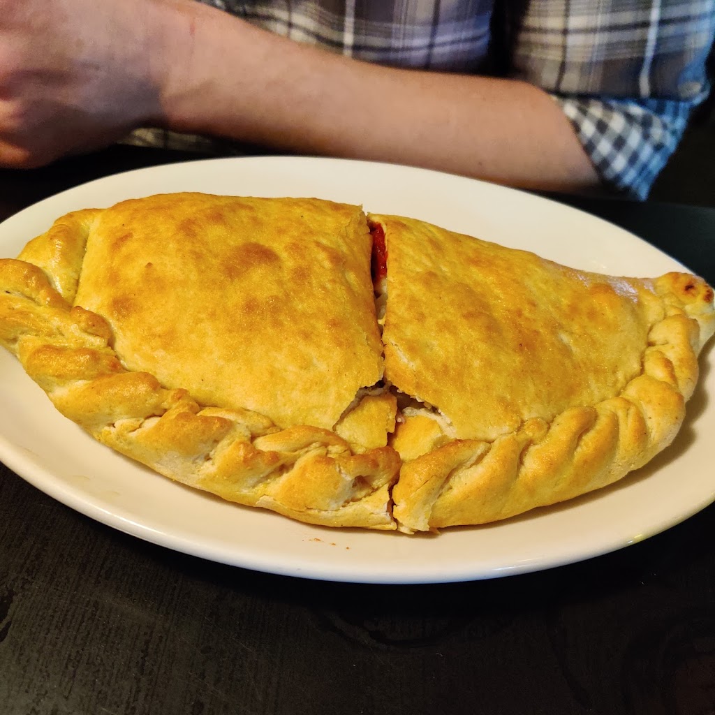 Minskys Pizza | restaurant | 427 Main St, Kansas City, MO 64105, USA | 8164211122 OR +1 816-421-1122