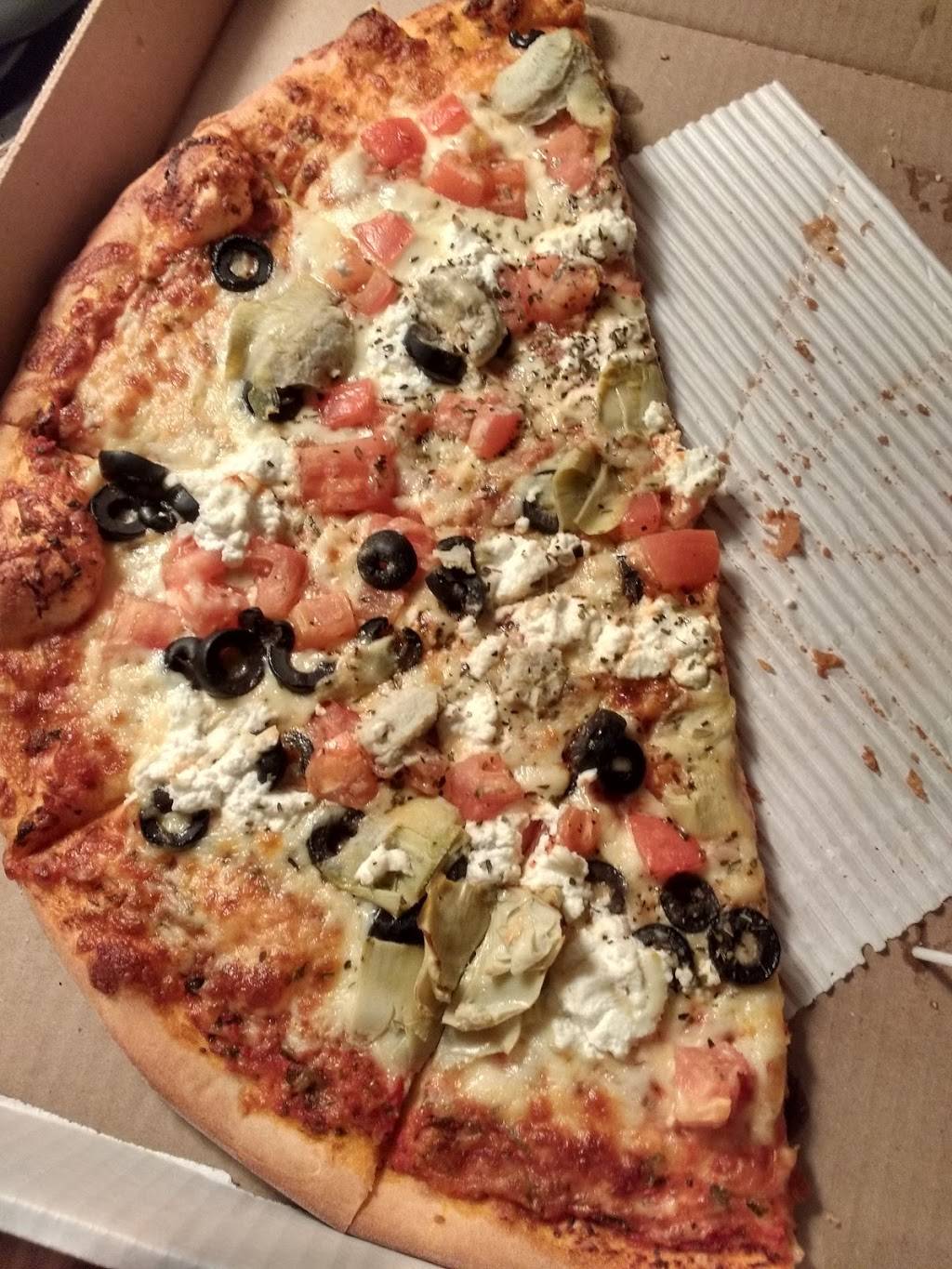 Martino Pizza & Asian Fusion Kitchen | restaurant | 178 Dupont St, Toronto, ON M5R 2E6, Canada | 4169296000 OR +1 416-929-6000