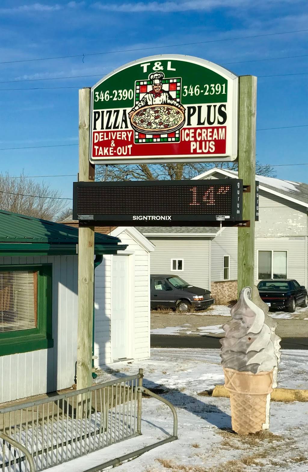 T&L’s Pizza Plus | restaurant | 703 6th St, Parkersburg, IA 50665, USA | 3193462390 OR +1 319-346-2390