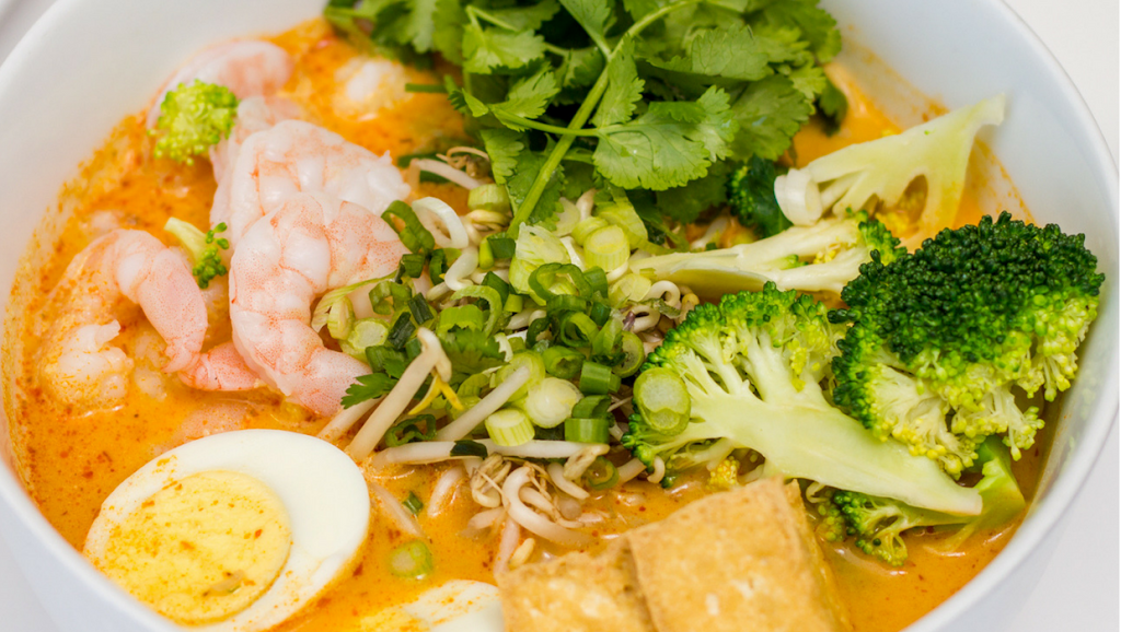 Blossoms Asian Bistro | restaurant | 4124 Wilder Rd, Bay City, MI 48706, USA | 9897781155 OR +1 989-778-1155