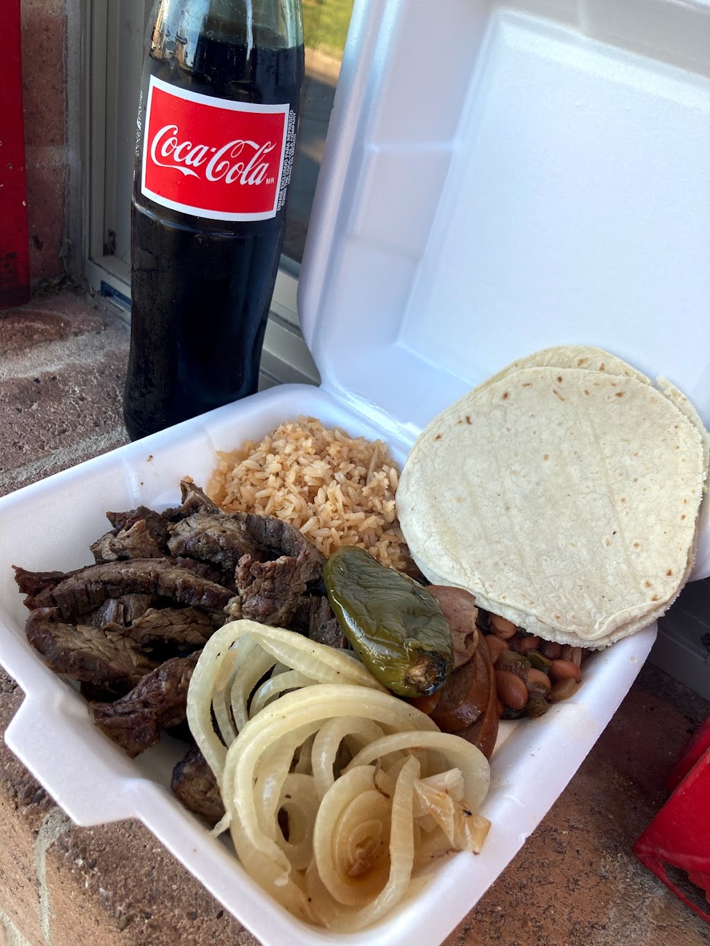 Capistran Tortillas & BBQ | restaurant | 2035 Central Blvd, Brownsville, TX 78520, USA | 9565420708 OR +1 956-542-0708
