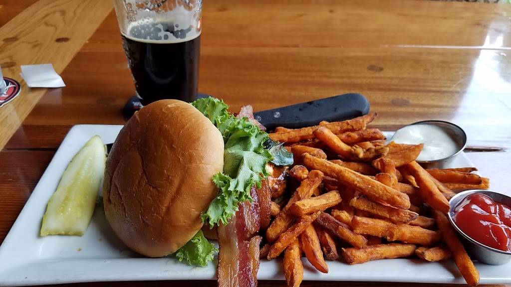 The Lodge Sports Grille | restaurant | 7928 Mukilteo Speedway, Mukilteo, WA 98275, USA | 4253743333 OR +1 425-374-3333