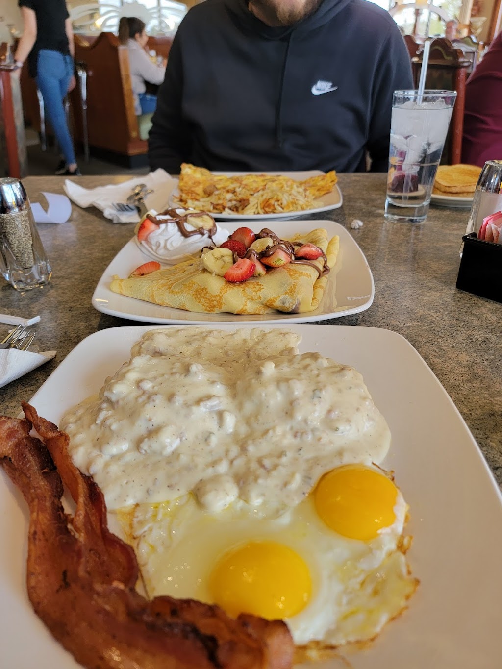 Melrose Restaurant | restaurant | 6840 S 27th St, Oak Creek, WI 53154, USA | 4147613000 OR +1 414-761-3000