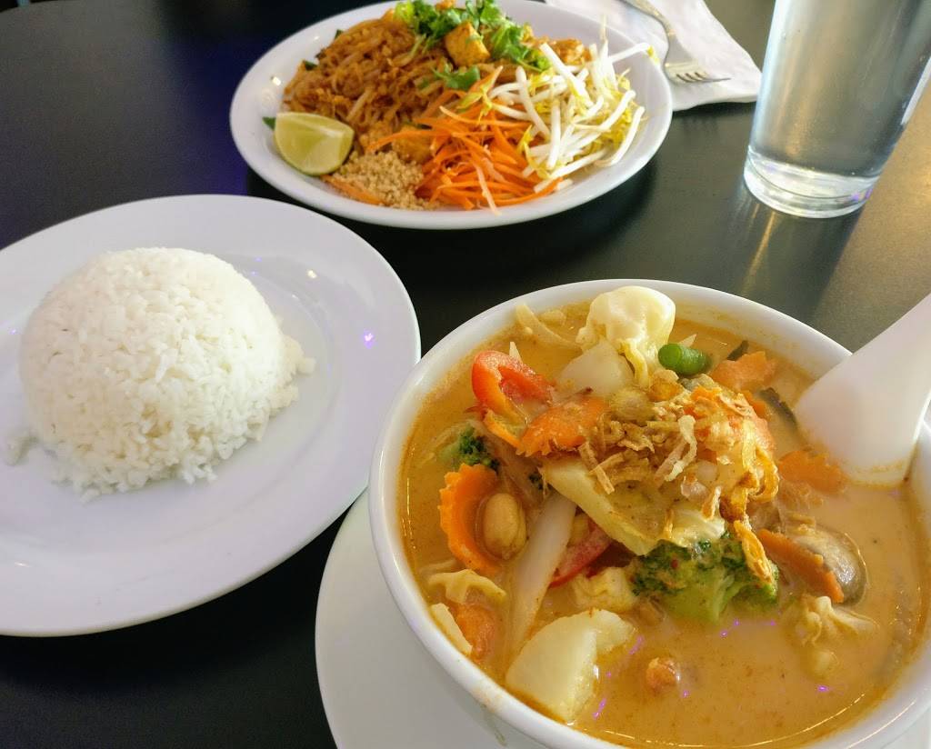 9 Thai Restaurant | restaurant | 4122 E Colfax Ave, Denver, CO 80220, USA | 3036580751 OR +1 303-658-0751