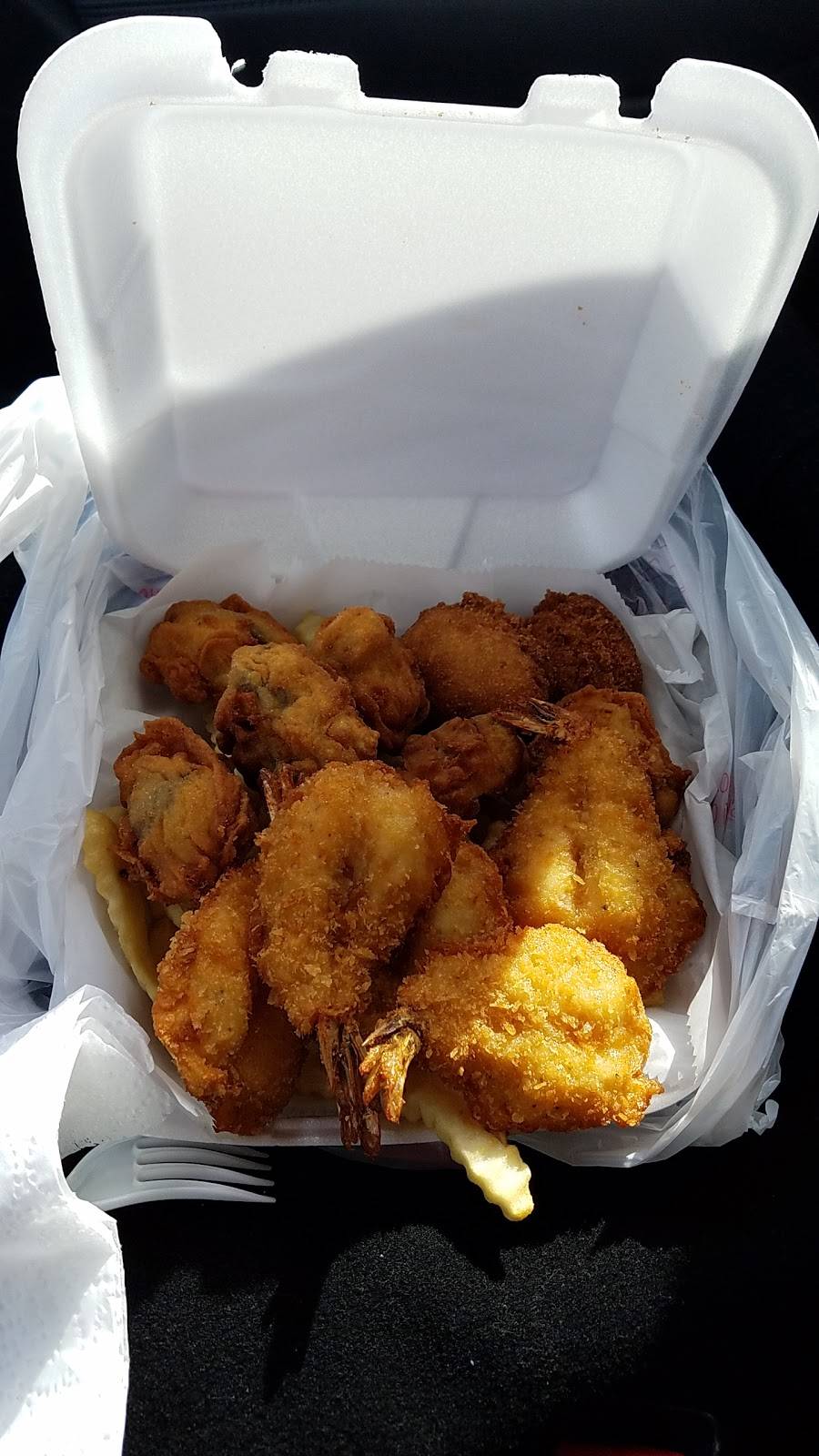 Kings Seafood | restaurant | 2264 Executive Dr, Hampton, VA 23666, USA | 7572620797 OR +1 757-262-0797