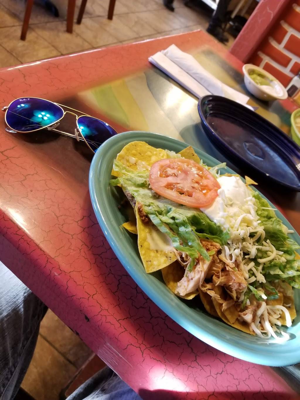 Puerto Vallarta Restaurant | restaurant | 4214 Charlestown Rd #4, New Albany, IN 47150, USA | 8129453588 OR +1 812-945-3588