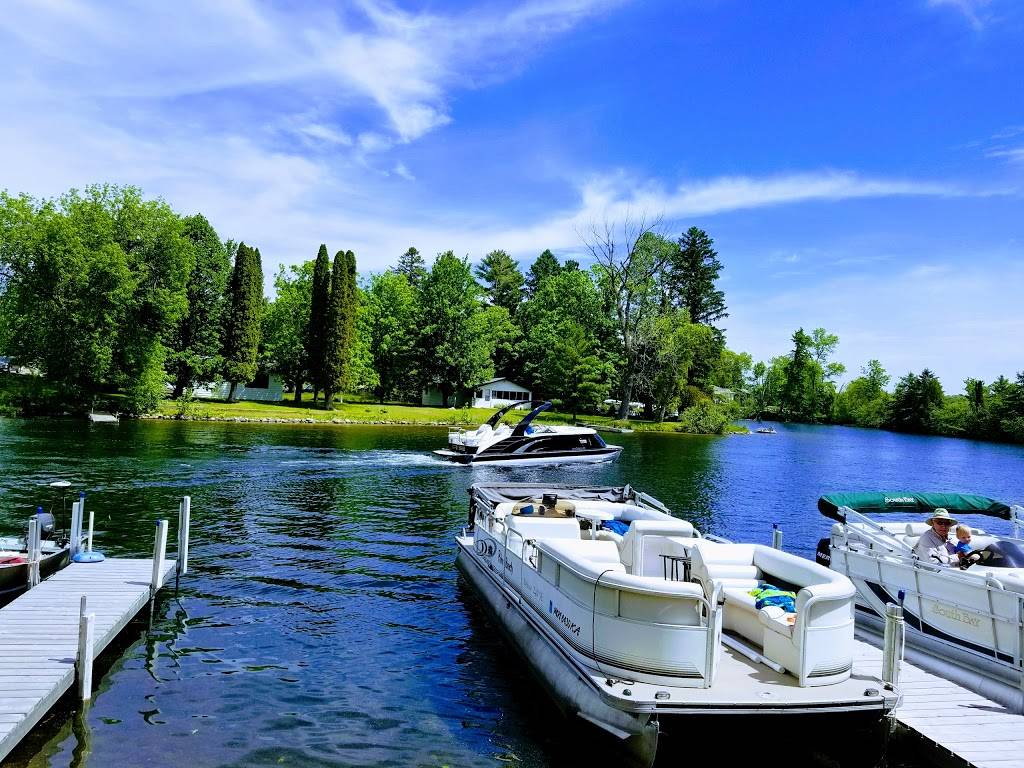 The Wharf | restaurant | 12986 Co Rd 16, Crosslake, MN 56442, USA | 2186923454 OR +1 218-692-3454