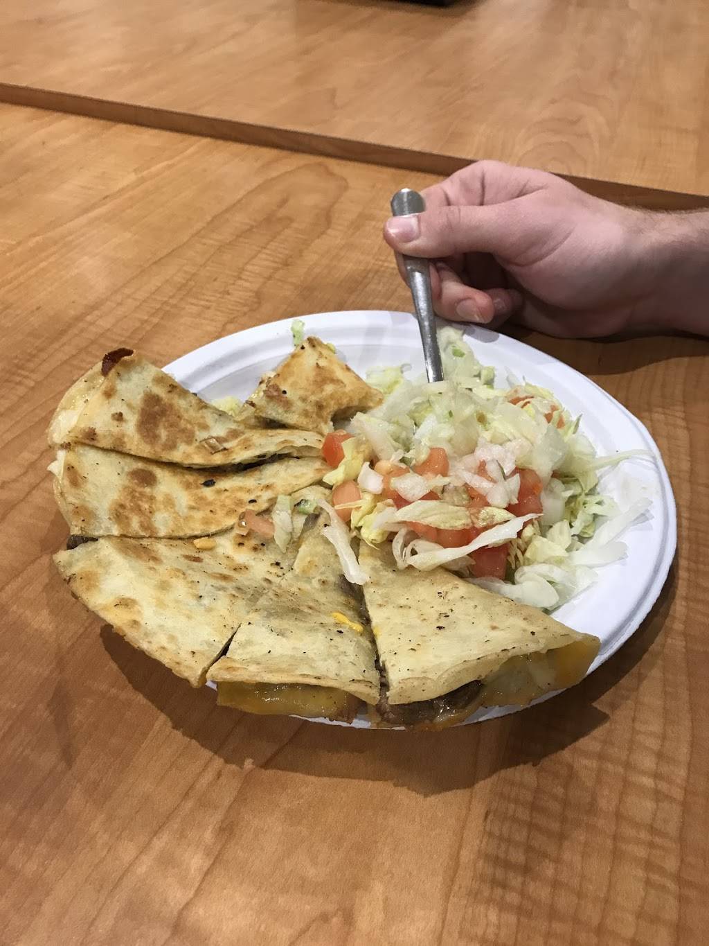 La Poblana Taco Truck | restaurant | 922 S Morton St, Bloomington, IN 47403, USA | 8123182733 OR +1 812-318-2733