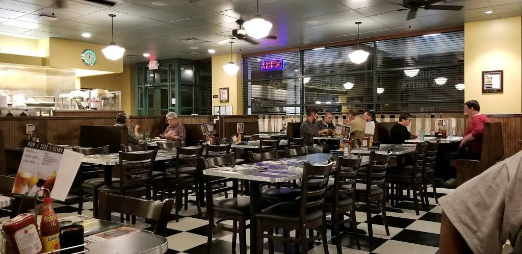 Metro Diner | cafe | 5625 W Broad St, Richmond, VA 23230, USA | 8045100780 OR +1 804-510-0780