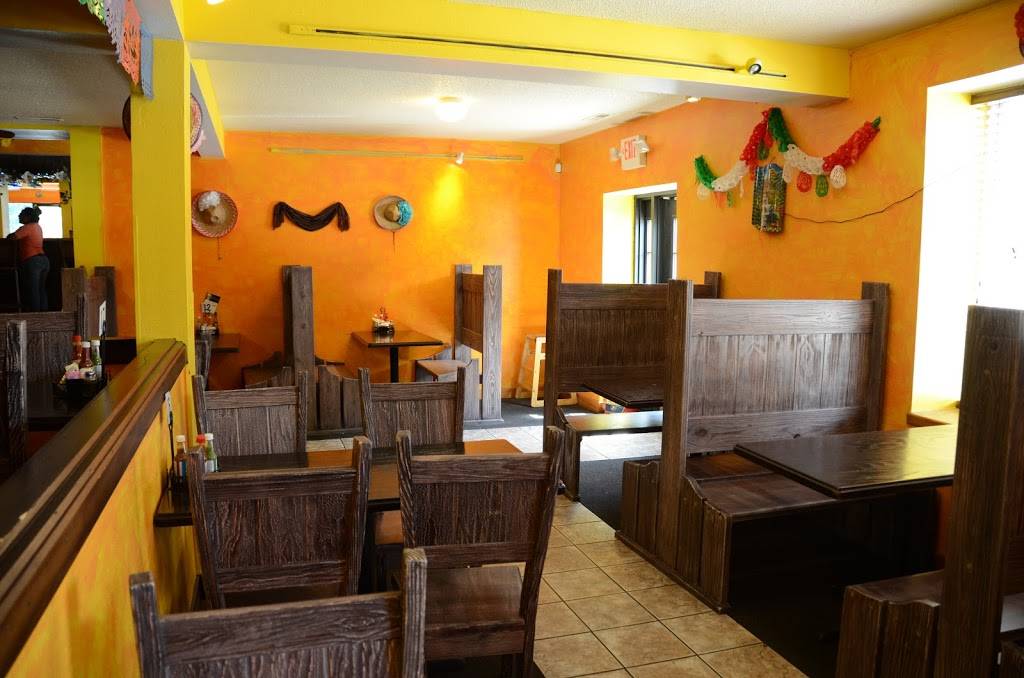 Little Mexico | restaurant | 102 W 9th St, Alton, IL 62002, USA | 6184331610 OR +1 618-433-1610