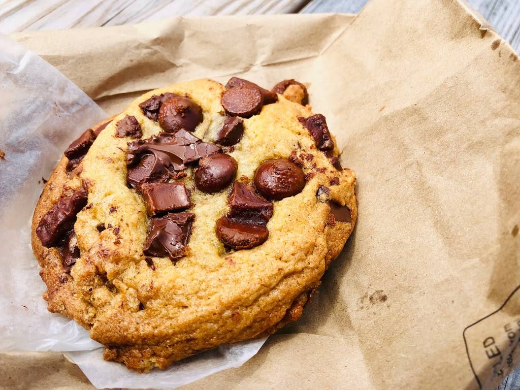 Daily Brew Coffee House | cafe | 1370 MA-28A, Cataumet, MA 02534, USA | 5085644755 OR +1 508-564-4755