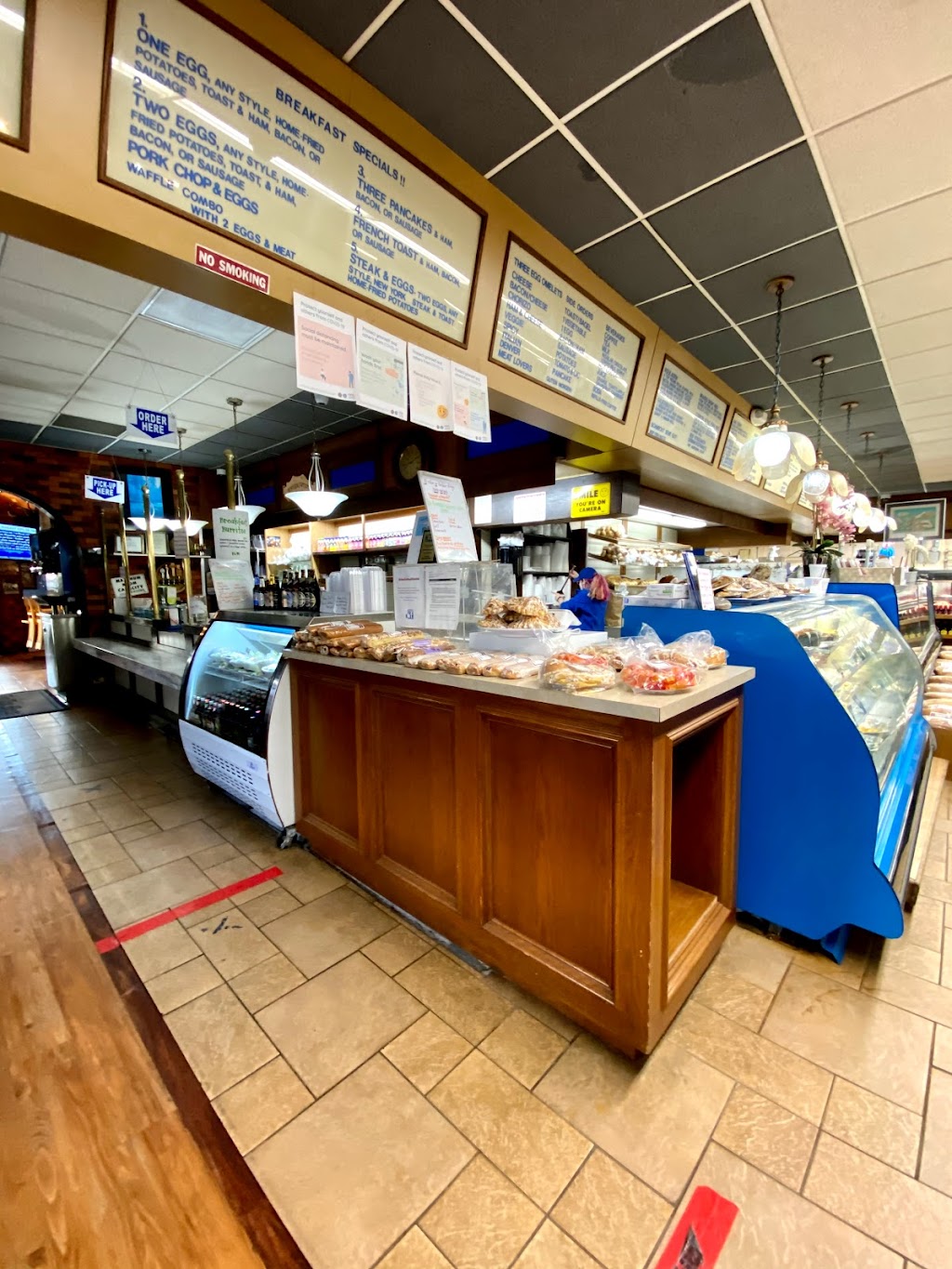 Tip Top Meats | restaurant | 6118 Paseo Del Norte, Carlsbad, CA 92011, USA | 7604382620 OR +1 760-438-2620