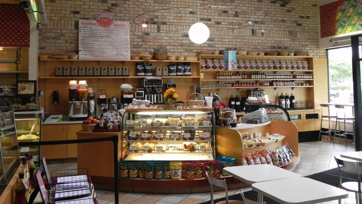 Suburban Eats | restaurant | 610 Broadhollow Rd, Melville, NY 11747, USA | 6312933287 OR +1 631-293-3287