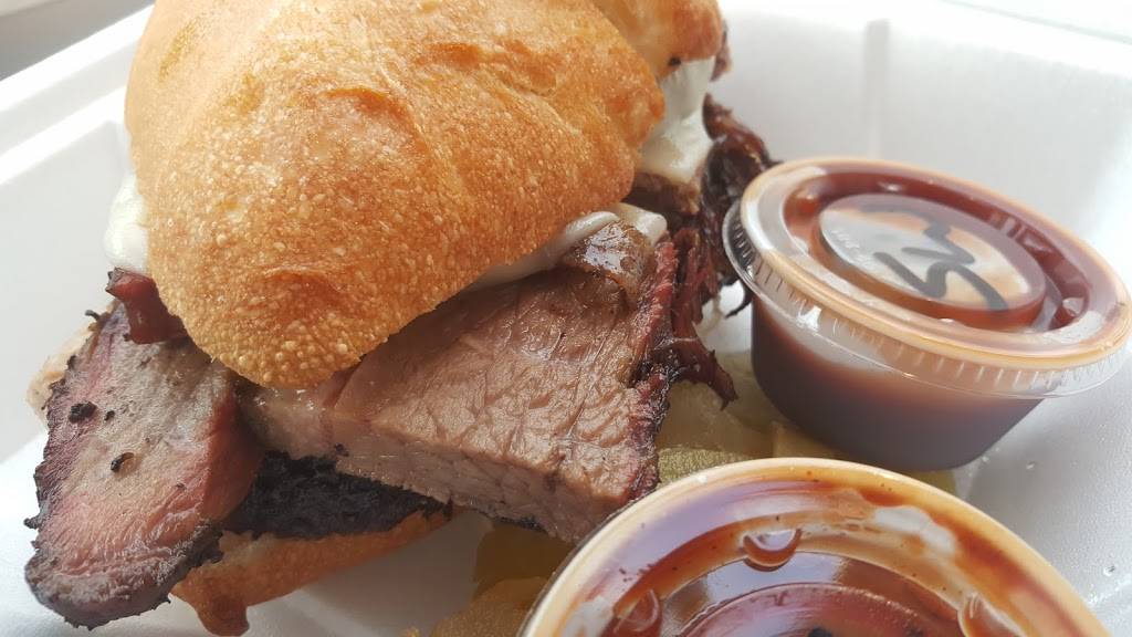 Storrs Smokehouse | restaurant | 310 E 1st St, Newberg, OR 97132, USA | 5035388080 OR +1 503-538-8080