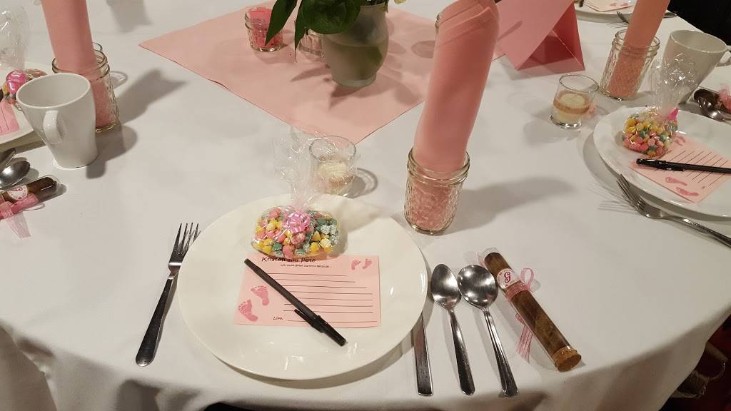 Genittis Hole-in-the-wall | restaurant | 108 E Main St, Northville, MI 48167, USA | 2483490522 OR +1 248-349-0522