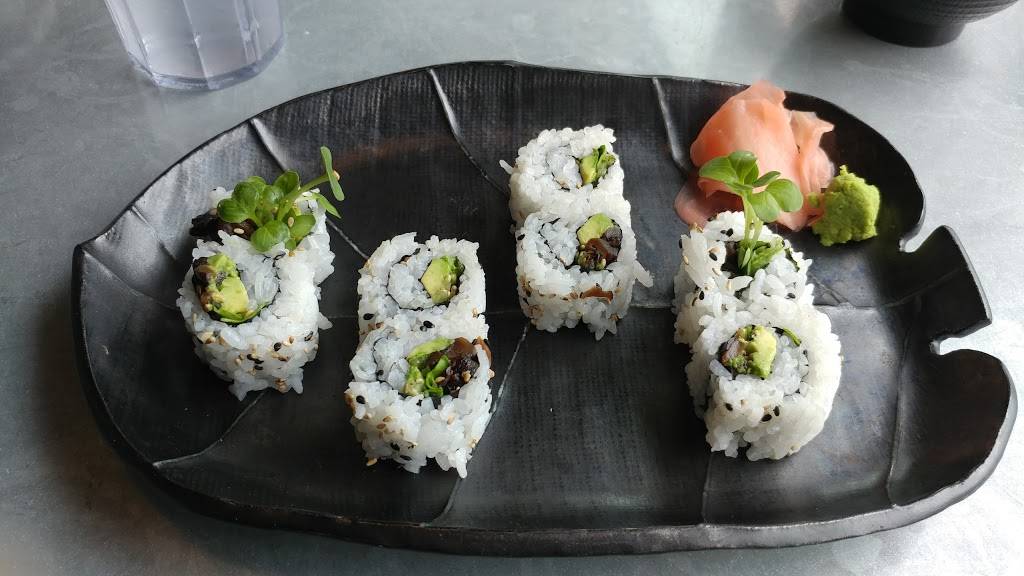 Sushi Domo Oak St | restaurant | 2835 Oak St, Eugene, OR 97405, USA | 5414847008 OR +1 541-484-7008