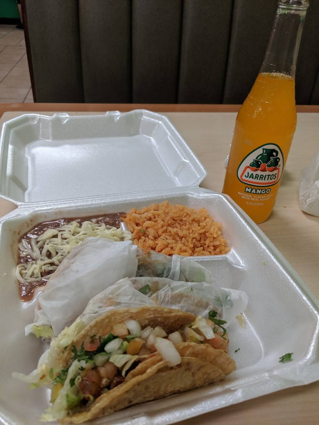 Super Taco | restaurant | 519 W Town Center Blvd, Champaign, IL 61822, USA | 2173558226 OR +1 217-355-8226