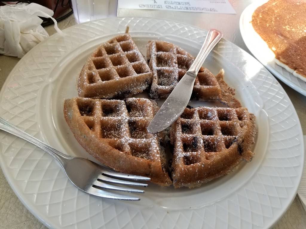 Woodetts Diner | restaurant | 1492 US-395 # 101, Gardnerville, NV 89410, USA | 7757820351 OR +1 775-782-0351