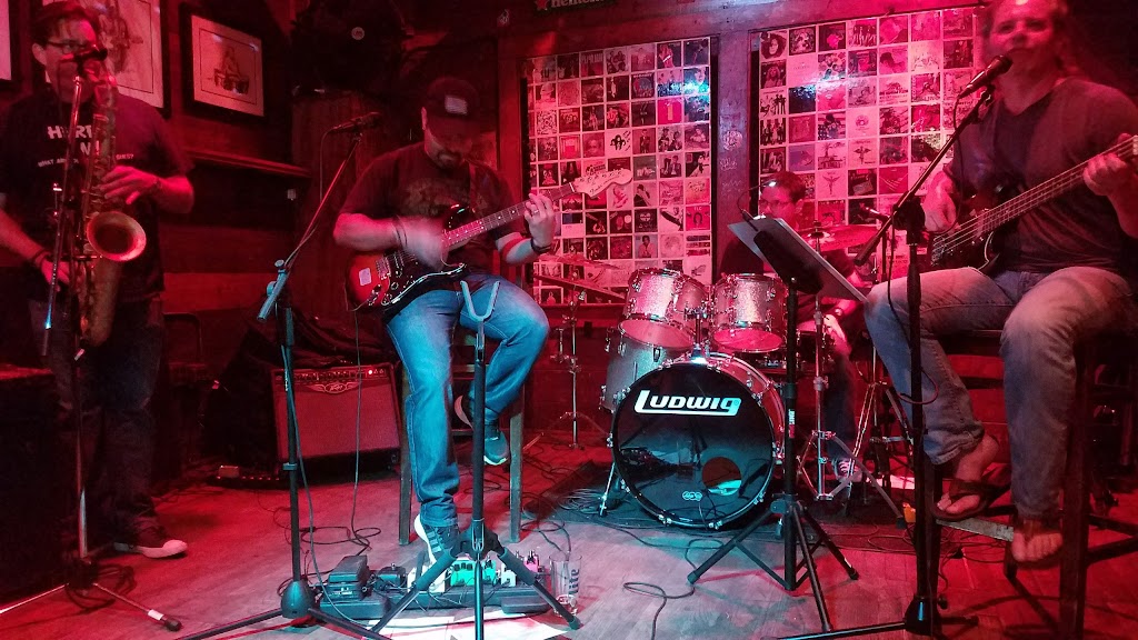 Bougainvilleas Old Florida Tavern | restaurant | 7221 SW 58th Ave, South Miami, FL 33143, USA | 3056698577 OR +1 305-669-8577