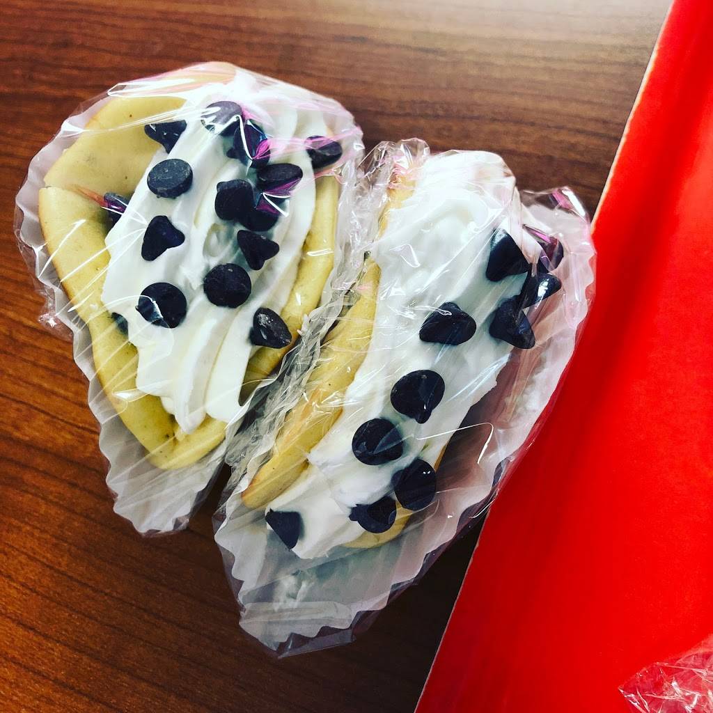 Candy & Cakes By Carrie | bakery | 108 E Sabine St, Carthage, TX 75633, USA | 9036932253 OR +1 903-693-2253