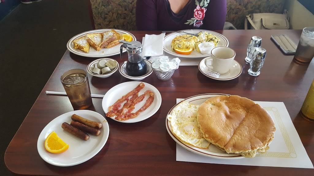 The Windmill Family Restaurant | restaurant | 1190 Avenue of the Cities, East Moline, IL 61244, USA | 3097960030 OR +1 309-796-0030