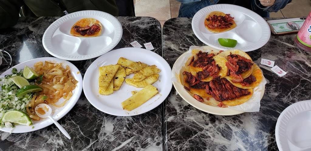 Real Mexican Tacos | restaurant | 1924, 717 E Jefferson St, Grand Prairie, TX 75051, USA | 9722662170 OR +1 972-266-2170