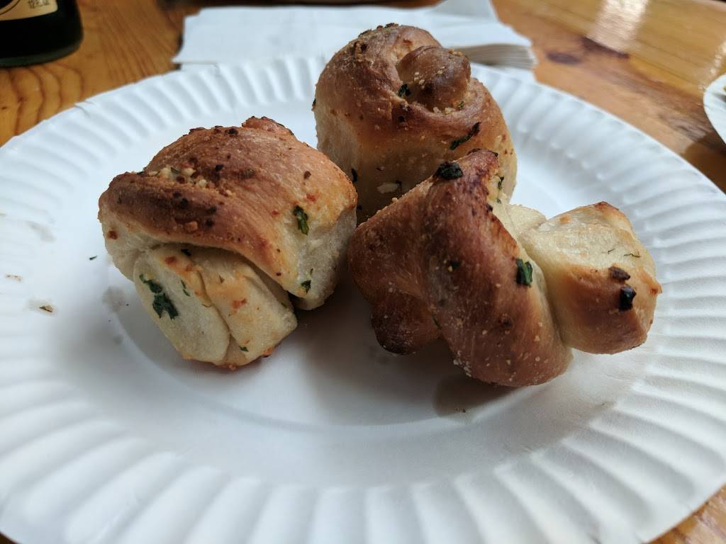 Cafe Almercato | restaurant | 2344 Arthur Ave, Bronx, NY 10458, USA | 7183647681 OR +1 718-364-7681