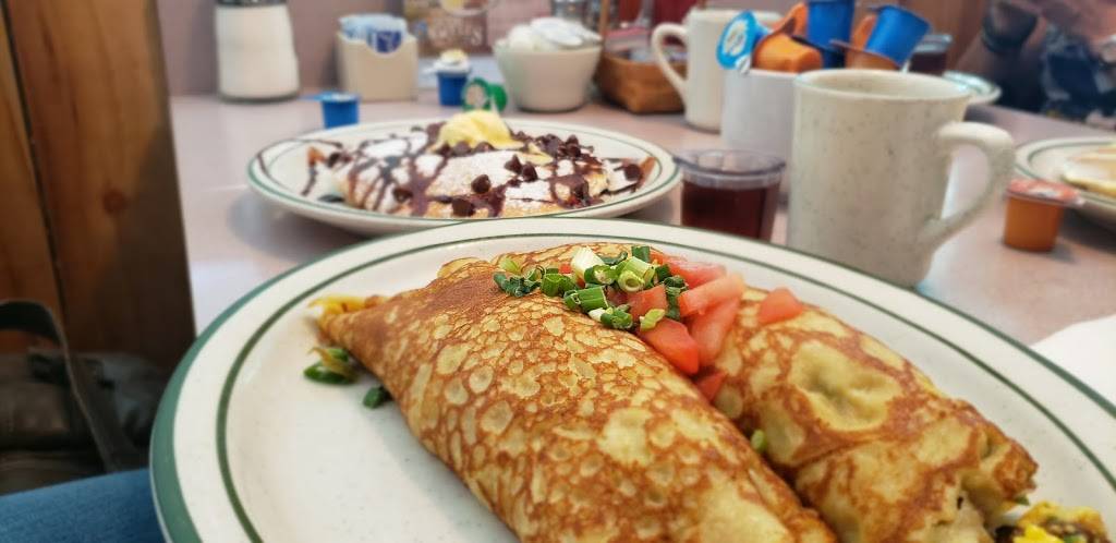 Country Waffles- Livermore | restaurant | 1803 Holmes St, Livermore, CA 94550, USA | 9254439904 OR +1 925-443-9904