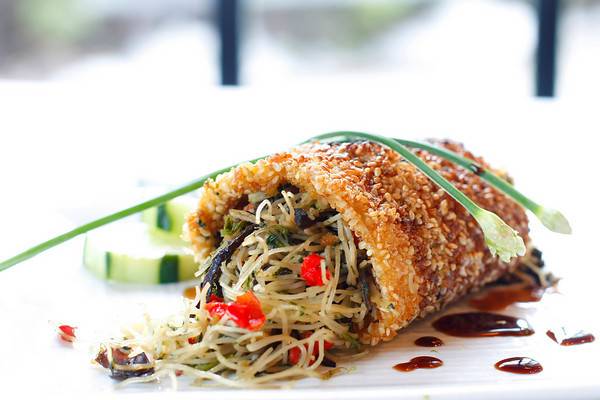 Mon Jin Lau | night club | 1515 E Maple Rd, Troy, MI 48083, USA | 2486892332 OR +1 248-689-2332