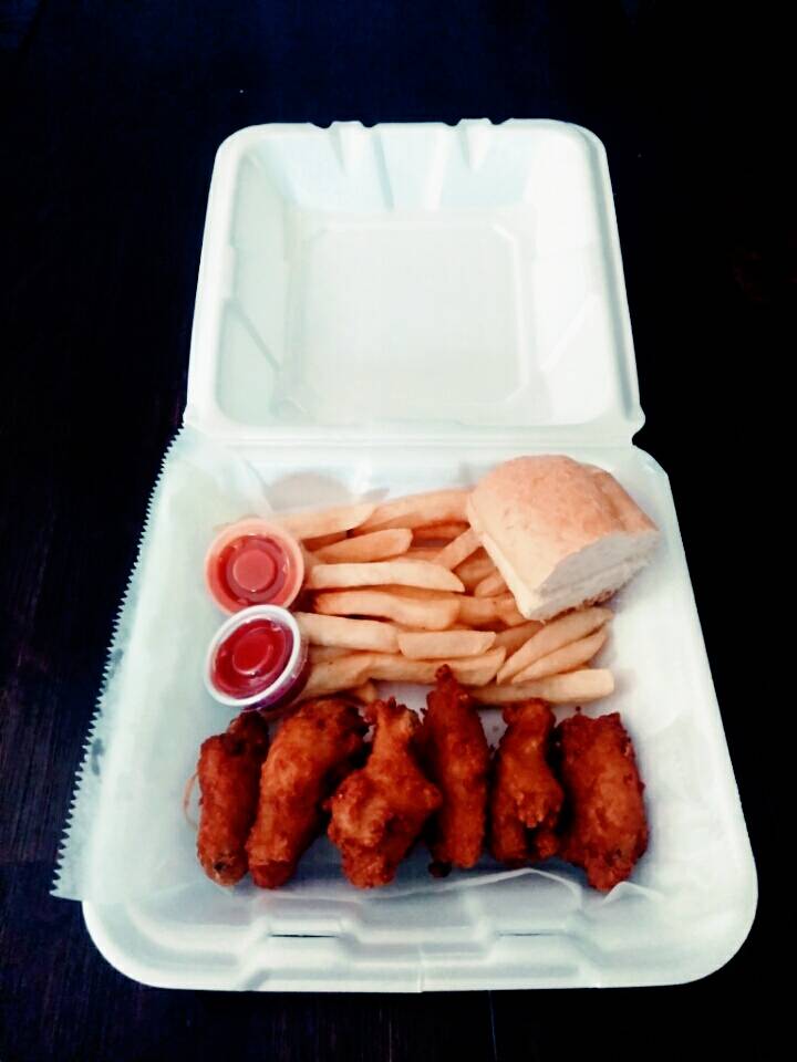 The Family Snack Shop | restaurant | 1501 Colfax Ave, Benton Harbor, MI 49022, USA | 2694086772 OR +1 269-408-6772