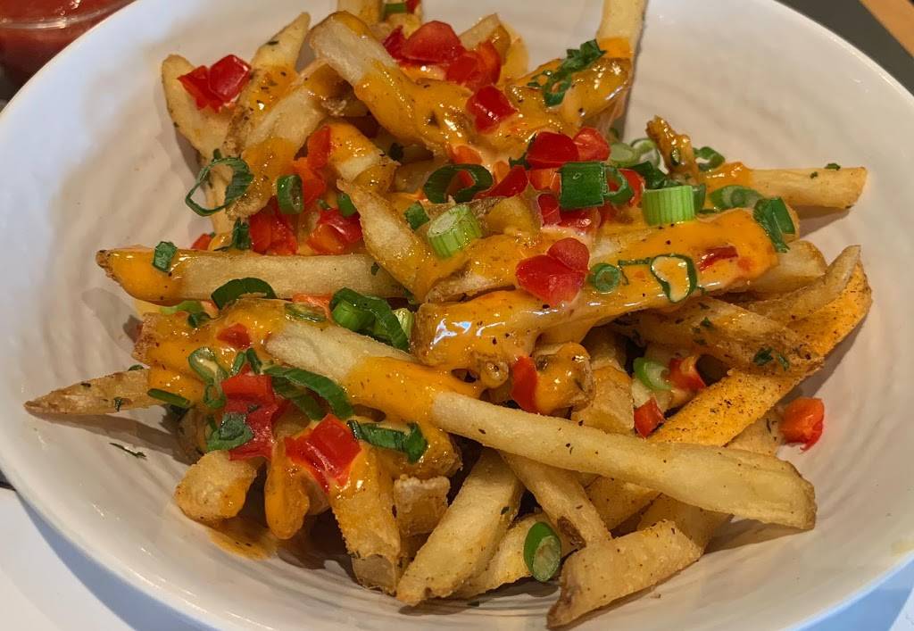 California Fish Grill | restaurant | 2100 Arden Way Suite 100, Sacramento, CA 95825, USA | 9165201658 OR +1 916-520-1658