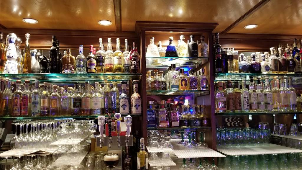 Albertos Cantina | restaurant | 435 Main St, Pleasanton, CA 94566, USA | 9254622316 OR +1 925-462-2316