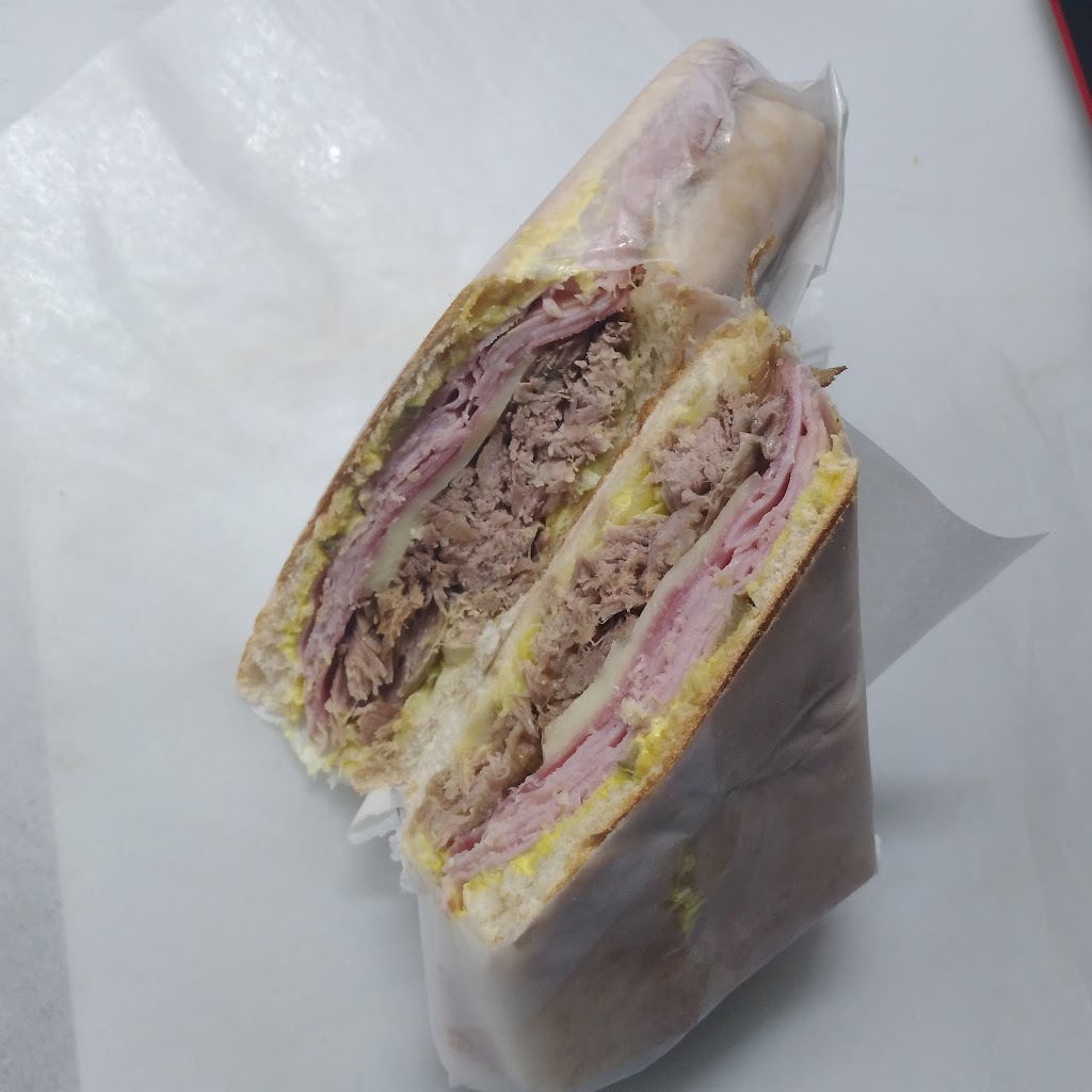 La Cubana Food | restaurant | 9301 N Nebraska Ave, Tampa, FL 33612, USA | 8134587775 OR +1 813-458-7775