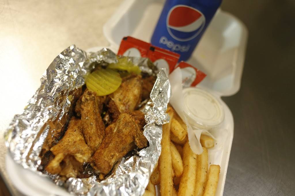 Wings World MLK | restaurant | 2310 Martin Luther King Jr Blvd #101, Dallas, TX 75215, USA | 9729134092 OR +1 972-913-4092